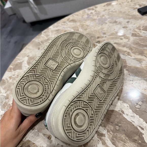 Veja Women’s White and Gray Sneakers with Green Accents - Picture 6 of 7